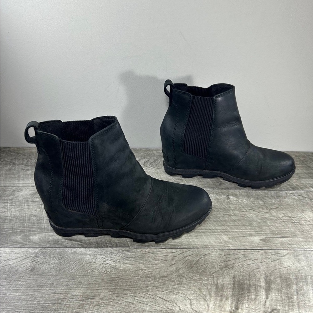 Sorel NL3022 Joan of Arctic Wedge II Women’s Black Leather Booties Boots Size 10